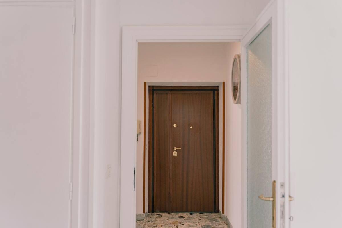 Apartment Ama 5 Minuti Dal Colosseo *